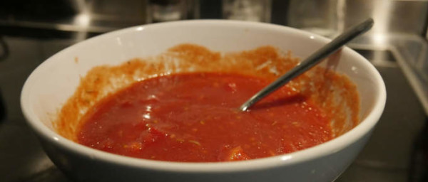 quinoa-pizza-tomaten-mischung